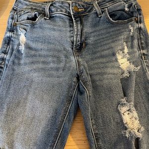 Old Navy Rockstar Super Skinny Distressed Jeans